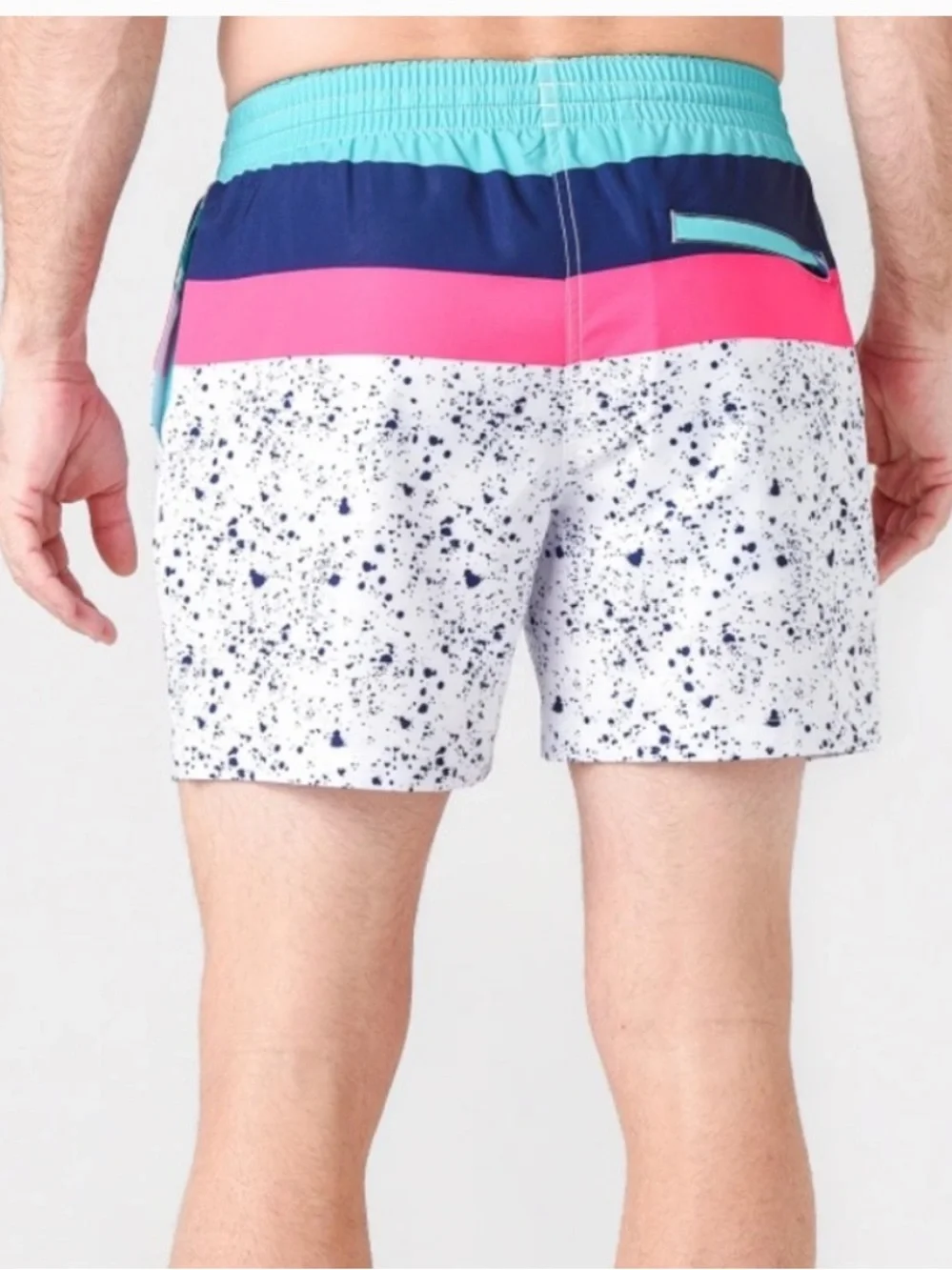 Chubbies The Aquatic Libations swim trunks size large Pink Blue Green